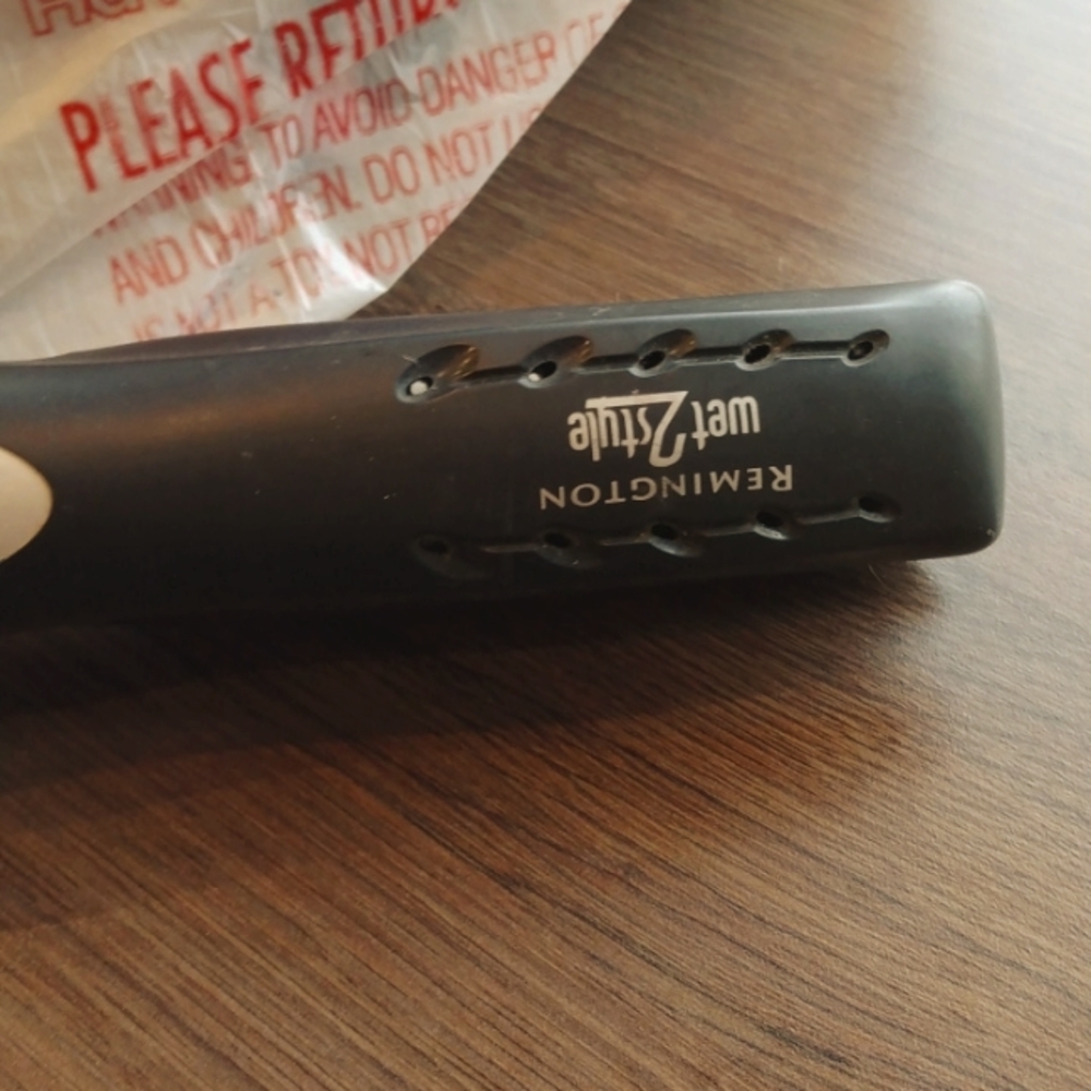 Revlon wet to dry hair straightener